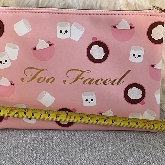 Too Faced Makeup Bag - Picture 5 of 5